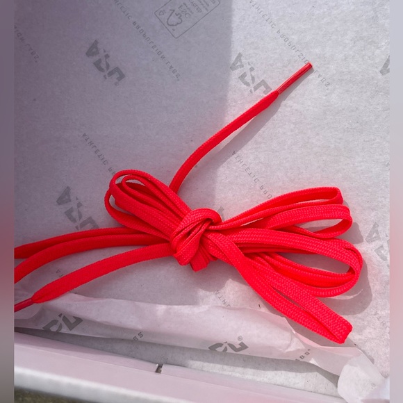 NWT APL Techloom Breeze Mens 7/Womans 8.5 in Magenta Indigo Blue - Picture 9 of 11